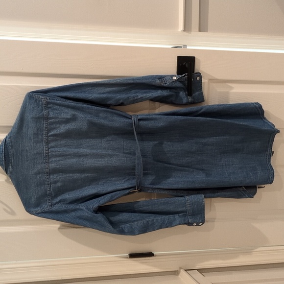 NWOT Universal Thread Denim Long Sleeve Shirt dress Size Medium - Picture 4 of 5